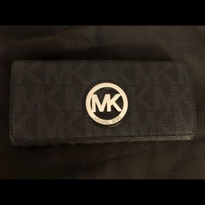 Michael Kors wallet